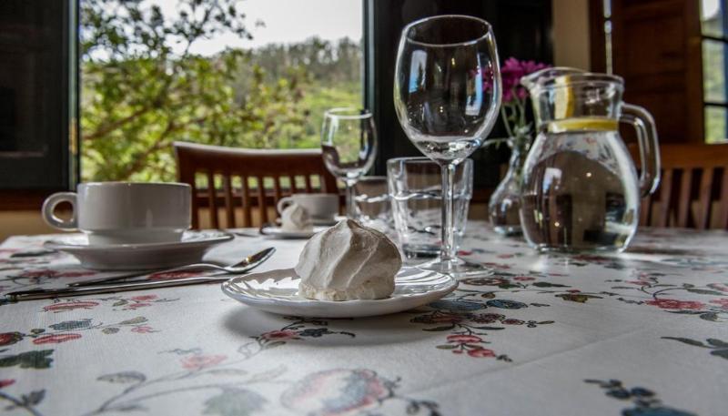 Las Casas Del Chorro Agulo Екстериор снимка
