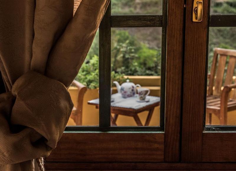 Las Casas Del Chorro Agulo Екстериор снимка