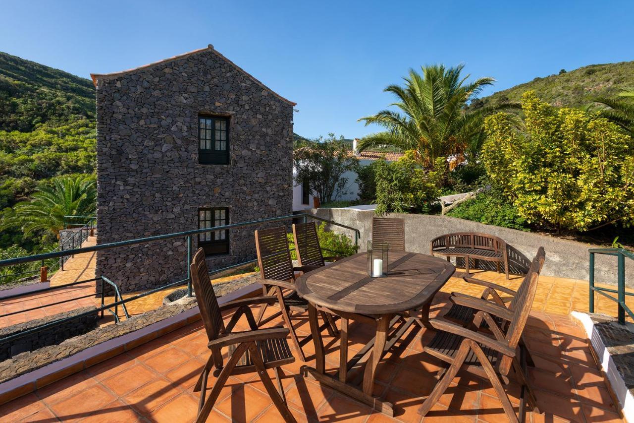 Las Casas Del Chorro Agulo Екстериор снимка