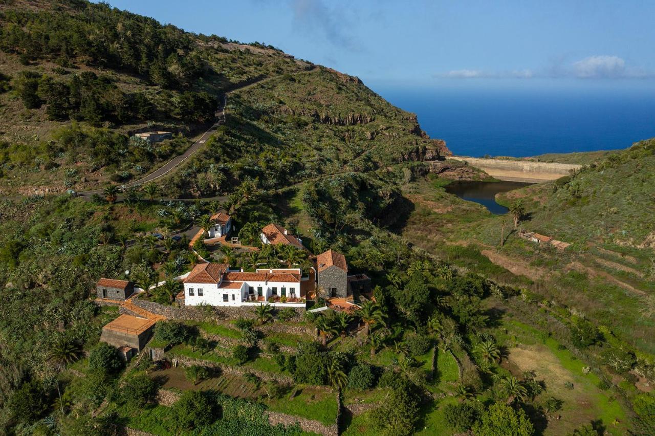 Las Casas Del Chorro Agulo Екстериор снимка